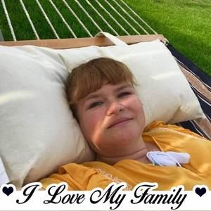 Meet your Posher, Celia